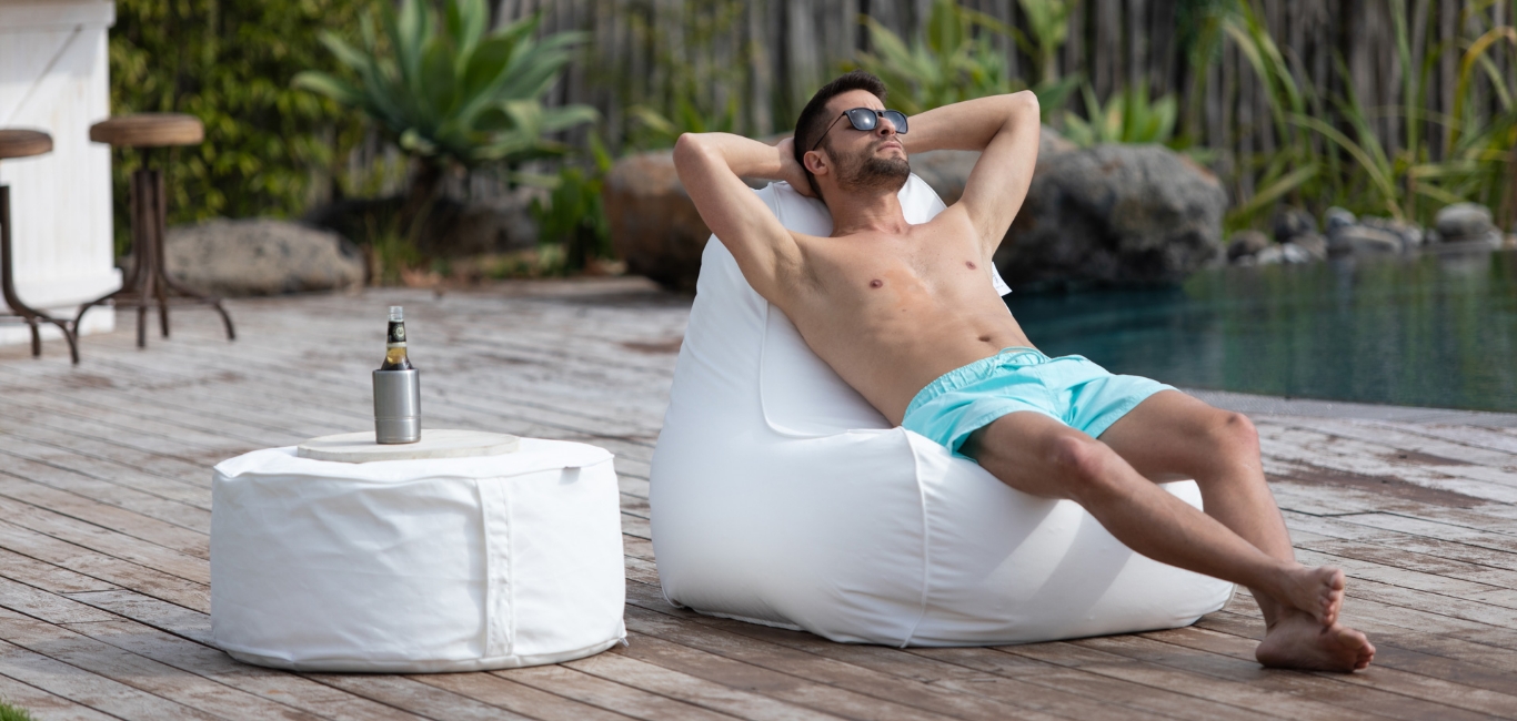 פופים לגינה בעיצובים מודרניים