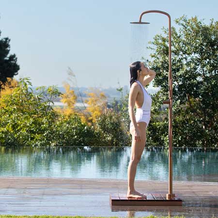 מקלחוני חוץ