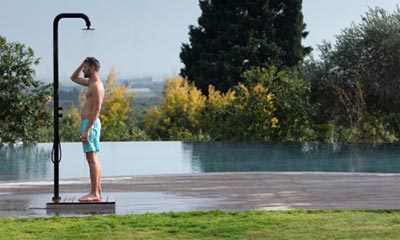 מקלחוני חוץ